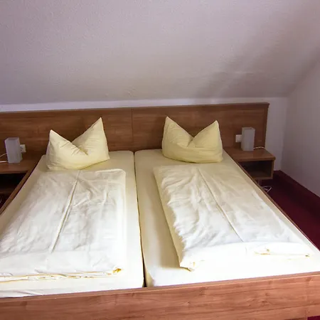 Hotel Ratsstube 3*